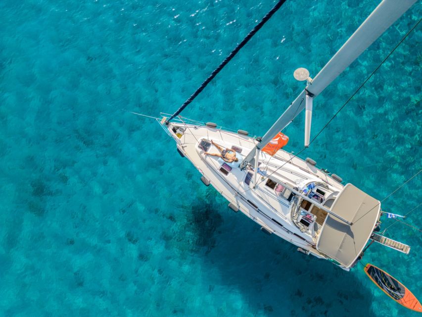 Halkidiki: Private Sailing Yacht Cruise Swim in Blue Waters - A three-hour sunset sail
