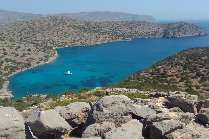 Have Fun Cruising Agios Nikolaos - Elounda Bay - Group size, music, and the feel onboard