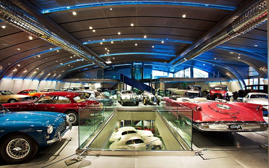 Hellenic Motor Museum Entrance Ticket - Finding Capitol Mall and getting to the museum entrance