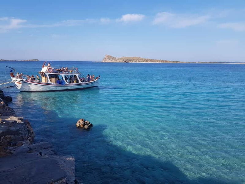 Heraklion Areas : Elounda Boat Trip -The Authentic - Food and drinks: what’s covered, and what you should bring
