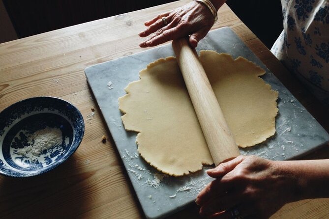 Heraklion: Cretan private cooking lesson with lunch in Arolithos - Price, private format, and overall value