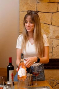 Heraklion: Cretan Wine Tasting Experience - Your flight: two whites, one rosé, two reds
