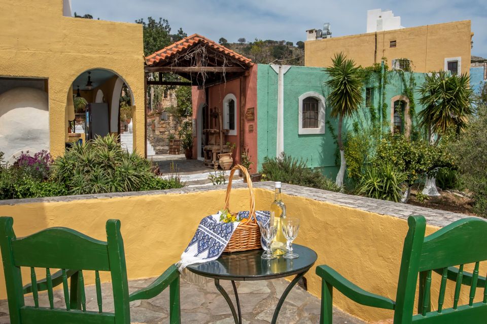 Heraklion Crete: Cretan and Greek Dance Lesson at Arolithos - Is $106 Per Person Good Value?