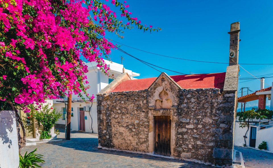 Heraklion: Eastern Crete Highlights Shore Private Tour - What the guide adds to the day