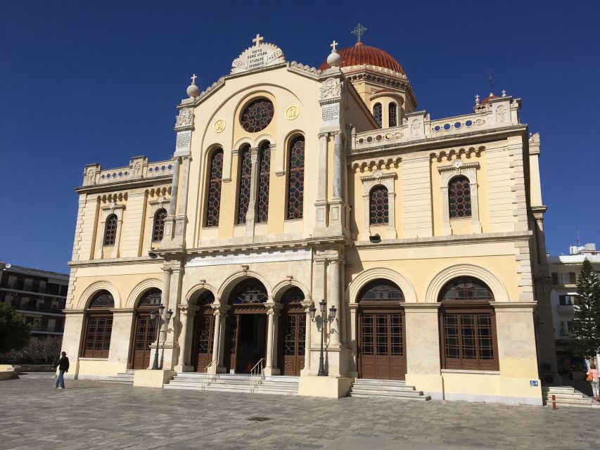 Heraklion: Guided Tour of the City and Knossos Palace Ticket - Who should book this tour?