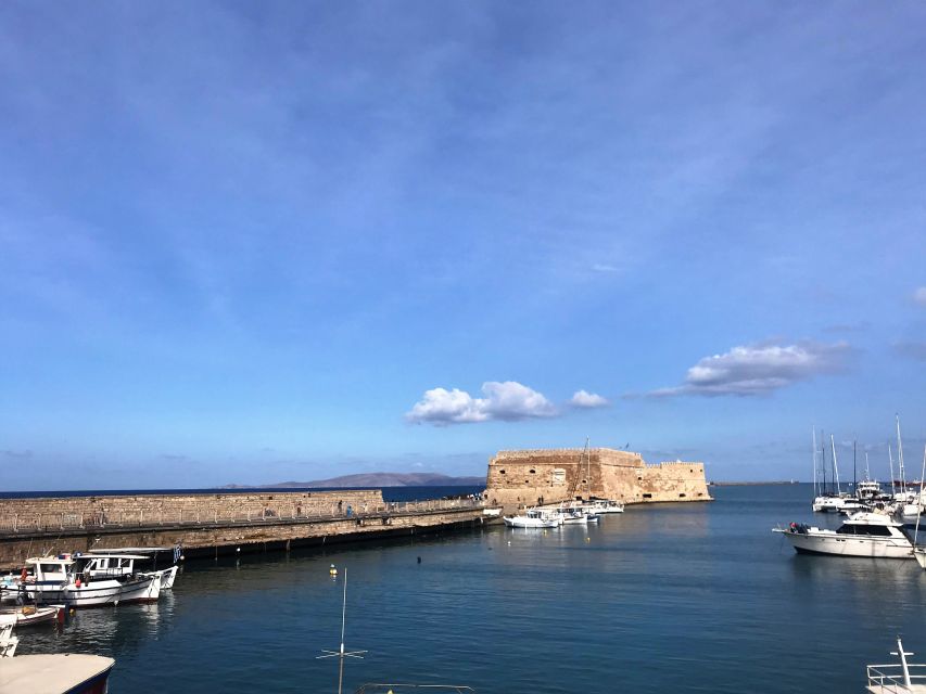 Heraklion: History & Culture Walking Tour with Food Tasting - Heraklion’s Venetian streets and changing identity