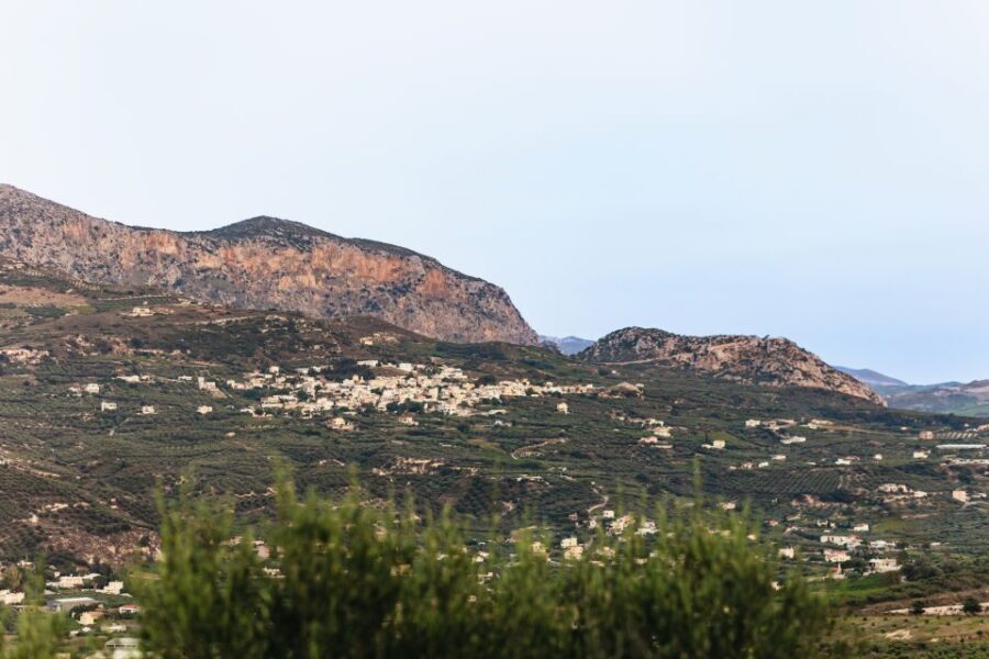 Heraklion: Horse Ride in the Cretan Mountains - Weather changes and canter/gallop moments you can’t force