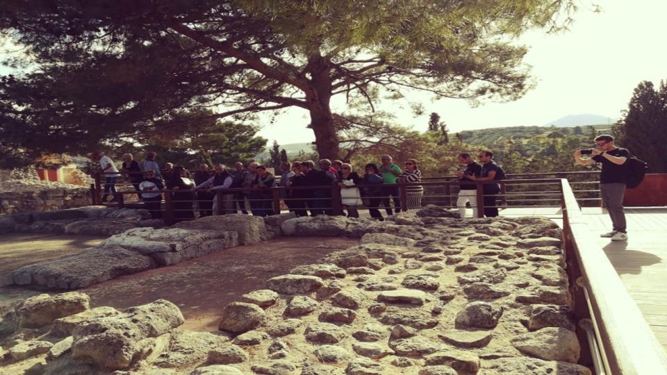 Heraklion: Knossos Palace Guided Tour Half Day - The 30-minute ride to the palace