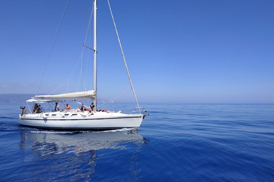 Heraklion: Private sailing to Dia Island with Lunch - Seasickness, comfort, and what to pack