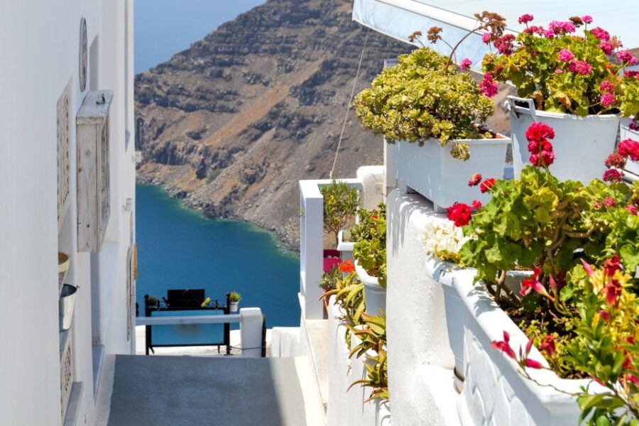 Heraklion: Santorini Day Trip with Boat Transfer & Oia Visit - Who This Trip Suits Best (and Who Should Skip It)