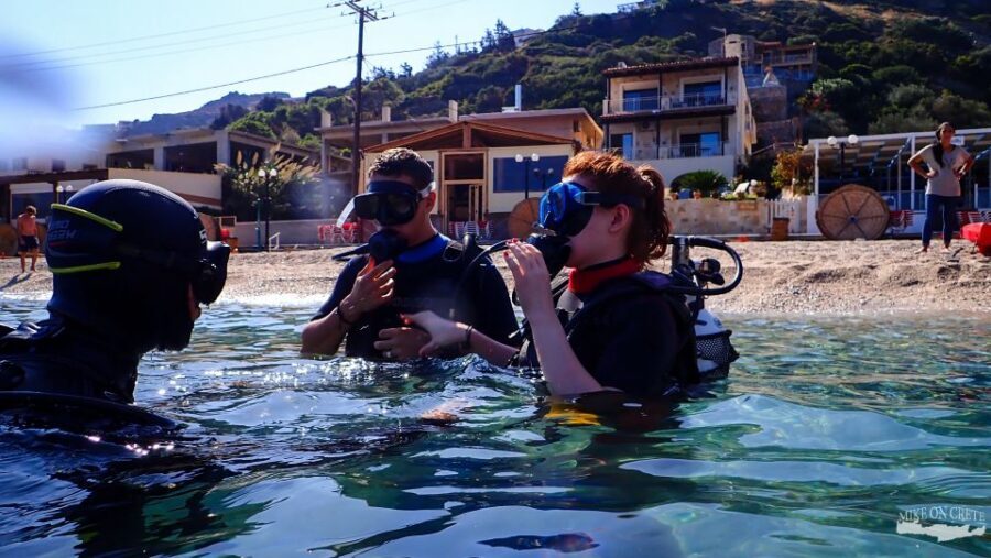 Heraklion: Scuba Diving Experience for First-Timers - Gear and photo support: what to expect and how to plan