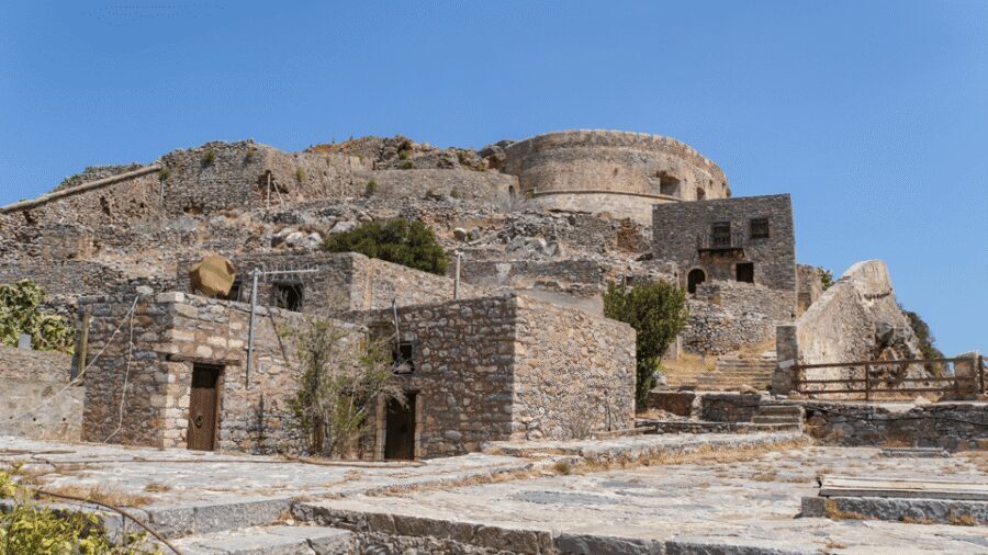 Heraklion: Spinalonga and Agios Nikolaos Cruise with Lunch - Food, drinks, and what to expect from lunch