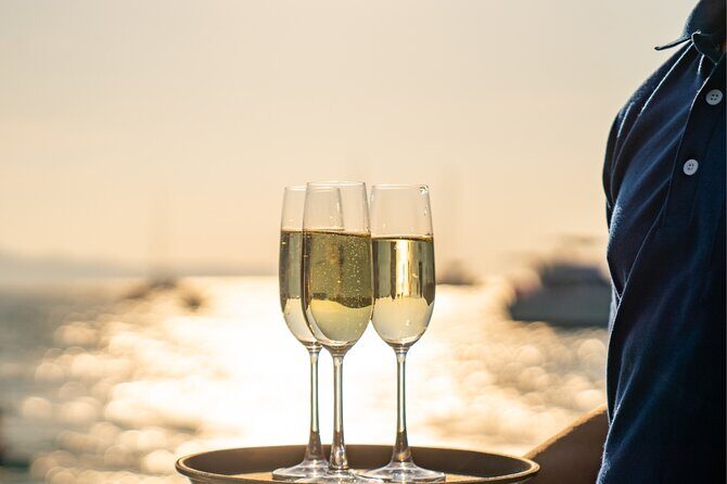 Heraklion: Sunset Dia Catamaran Cruise by Top-50 Greek Chef - Unlimited Drinks and Onboard Comfort That Keep the Day Easy