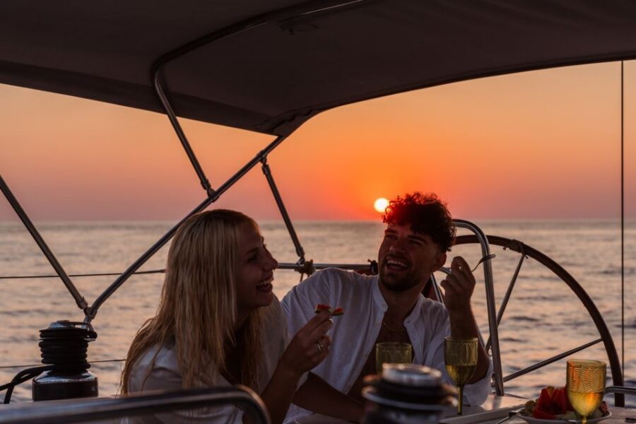 Heraklion: Sunset Sailing Cruise Dia Island with Snorkeling - The sail to Dia: photo time, wine, and that first clear-water moment