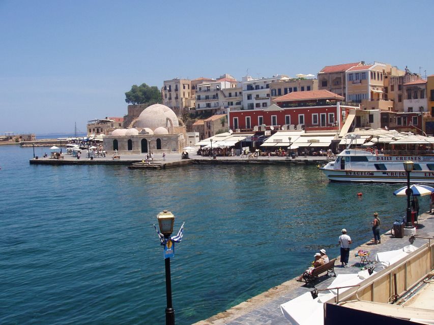 Heraklion:Day trip to Chania old Town,Kournas Lake& Rethymno - Who should book this day trip
