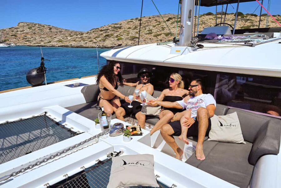 Heraklion:Dia Island Catamaran Cruise with Lunch, Water Toys - Dia Island on a catamaran: the “easy day” that Crete does well