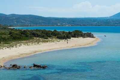 Hiking around Navarino Bay - The walking difficulty and what to wear