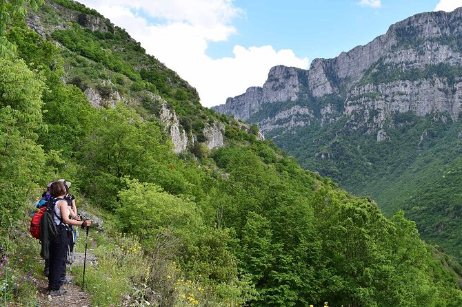 Hiking in Vikos Gorge - Starting in Monodendri’s central square