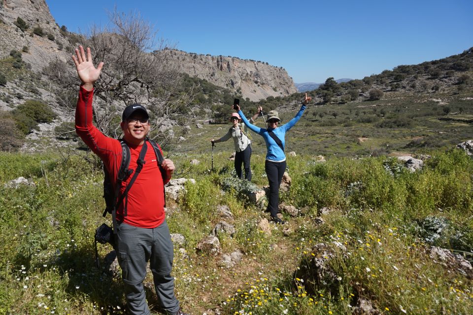 Hiking Tour Exploring Lindos - Why the route from Vlycha Beach is worth your time
