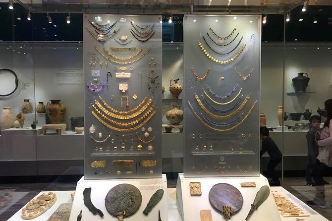 Hire a Licensed Tour Guide (Private Tour) - Heraklion Archaeological Museum: the Minoan story in objects