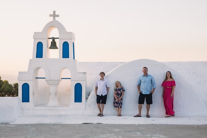 Hire Photographer, Professional Photo Shoot - Santorini - What you actually receive for the price