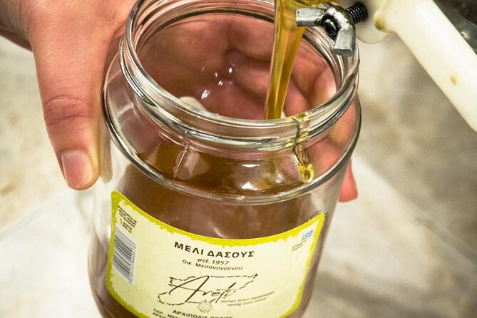 Honey production &Tasting experience " Areti Honey " - Inside the apiculture workshop