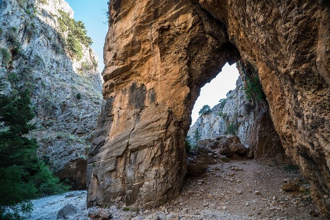 Imbros Gorge Adventure Day Trip from Chania - Why Imbros Gorge makes a good Samaria alternative