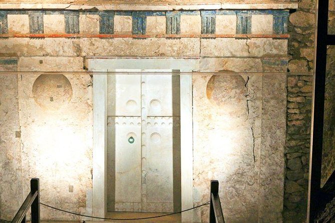 In the footsteps of Alexander the Great - Macedonian kingdom - 8 hrs - Two capitals that explain Macedonian power