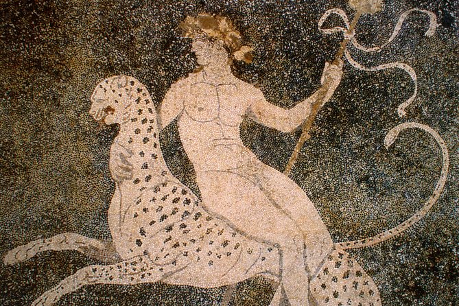 In the footsteps of Alexander the Great - Macedonian kingdom - 8 hrs - Transport from Thessaloniki needs careful checking