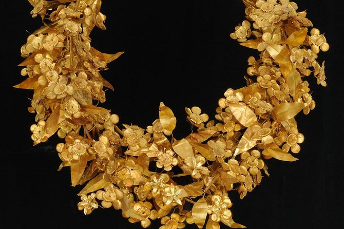 In the footsteps of Alexander the Great - Macedonian kingdom - 8 hrs - Pella Museum: objects that make the ruins readable
