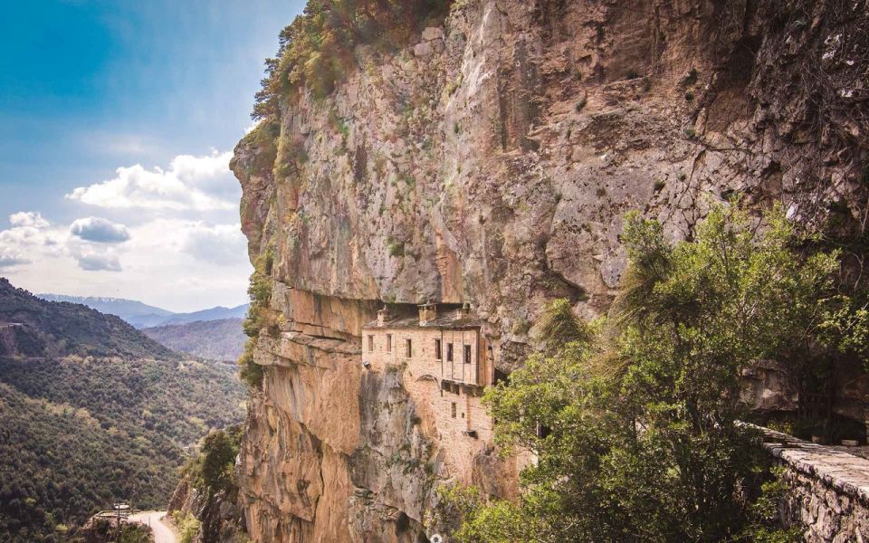 Ioannina: Tzoumerka Sightseeing Tour - Anemotripa Cave and Its Underground River