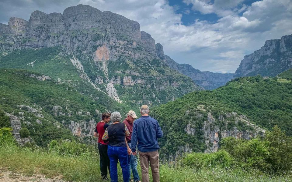 Ioannina: Zagori Sightseeing Tour - The icy Voidomatis River