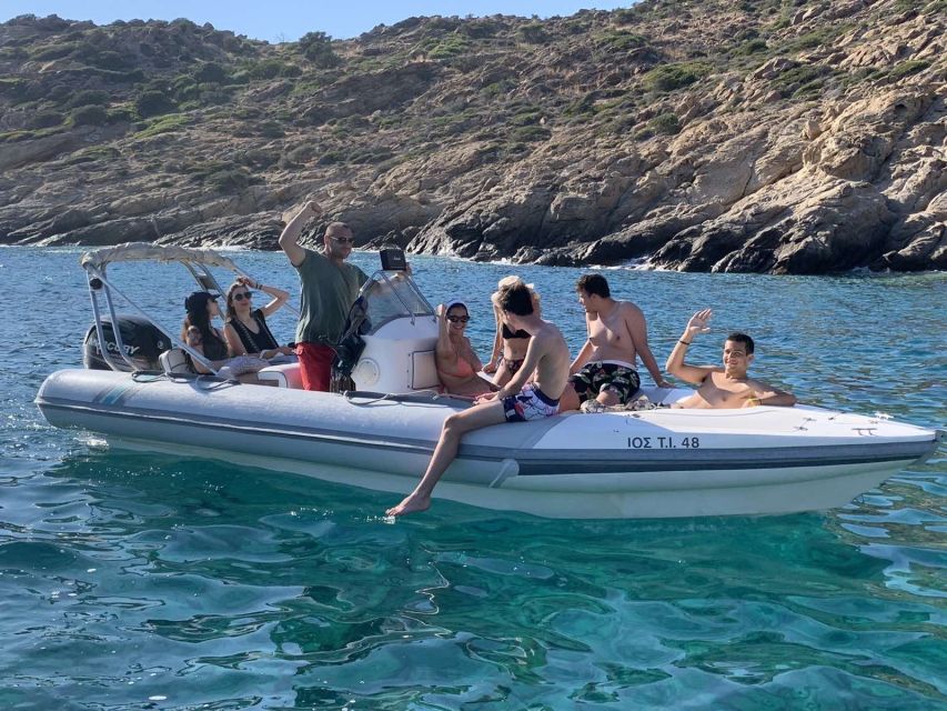 Ios: Early Morning Boat Cruise from Mylopotas - A small group, not a private charter