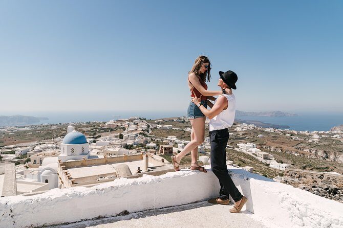 Island Bus Tour: The Majestic Spots Of Santorini - Day-of pacing: pickup times, the air-conditioned ride, and how the day feels