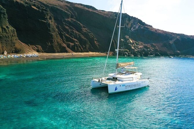 Island Hopping: Santorini Catamaran Charter Cruise with a skipper - What the crew service can add to the week