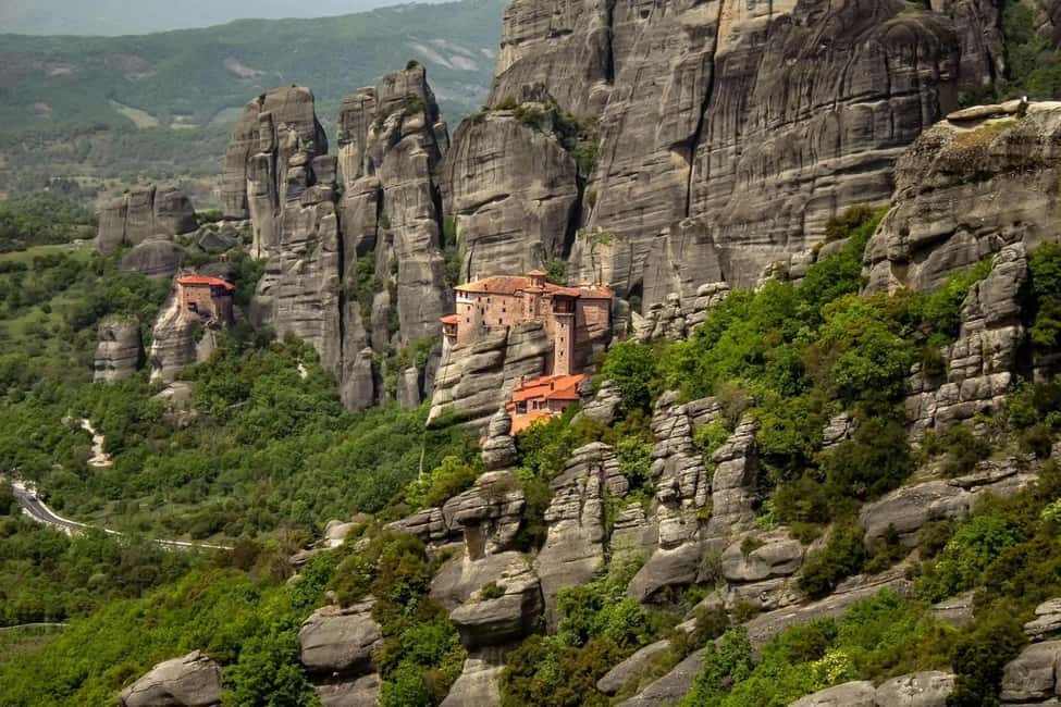 Kalabaka or Kastraki: Meteora Sunset Tour - Psaropetra is the grand finale