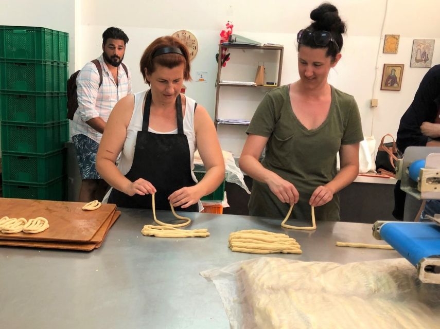 Kalamata: Food tour and Olive Oil Tasting with Light Lunch - Starting at Kalamata’s Central Square