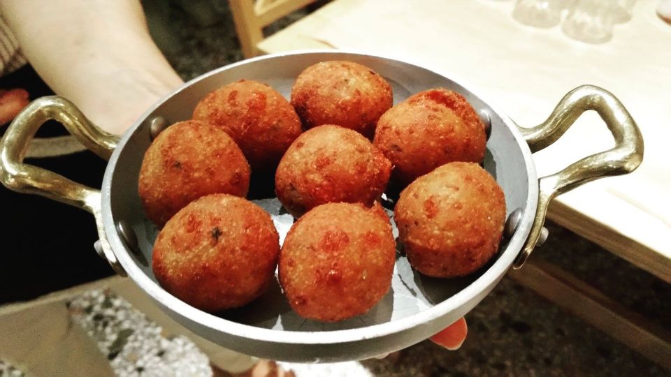 Kalamata: Food tour and Olive Oil Tasting with Light Lunch - Who will enjoy this food walk most