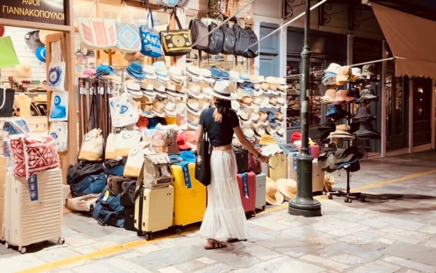 Kalamata : Historical Gossip Tour - Catherine the Great, secret murder files, and other rumors with edges
