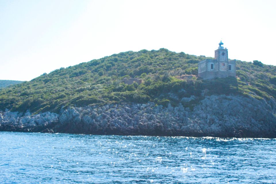 Kalamata - Kitries Boat Snorkel Tour - Kitries village, a worthwhile pause on shore