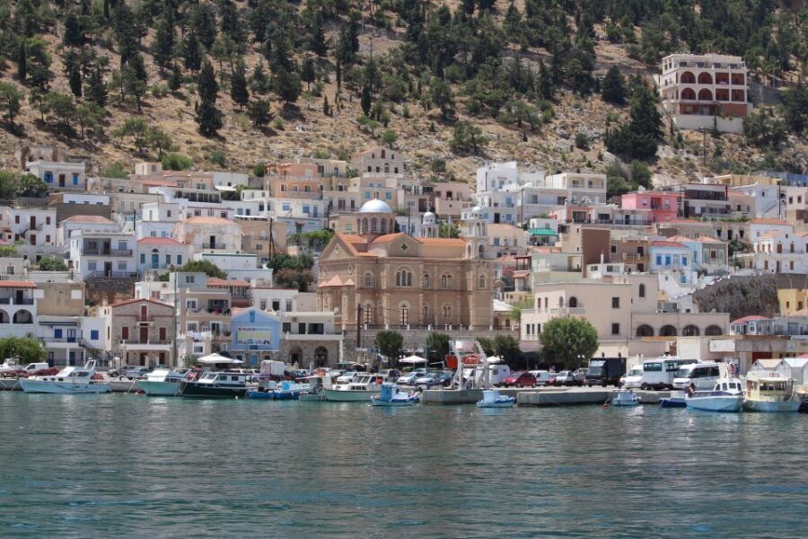 Kalymnos, Pserimos & Plati Island Cruise with Hotel Transfer - Pláti: uninhabited island, rocky landing, and cool turquoise time