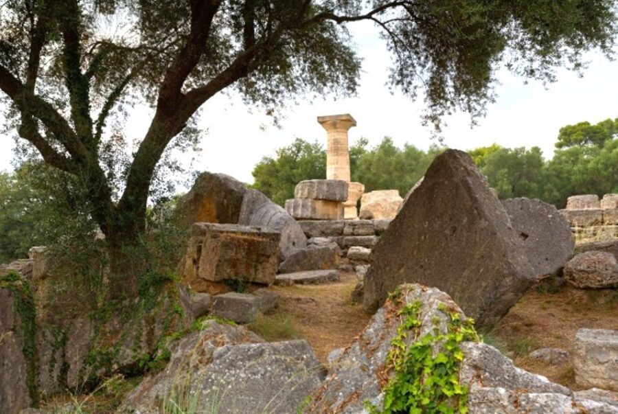 Katakolo: Ancient Olympia and Kourouta Beach Guided Tour - Value Check: Is $135 Worth It?
