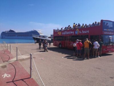 Katakolo: Pyrgos and Katakolo Hop-on Hop-off Bus Tour - Katakolo: a small port with time for a stroll