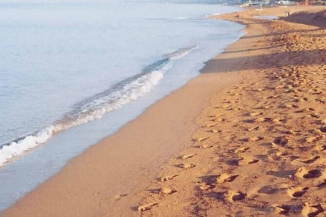 Katakolo to Kourouta Beach and back : Private Transfer - The 30-minute ride to Kourouta Beach
