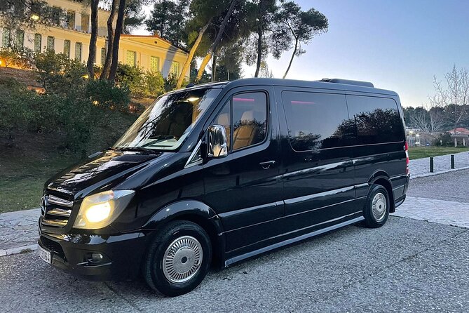 Katakolo to Kourouta Beach and back : Private Transfer - Meeting your driver at the port