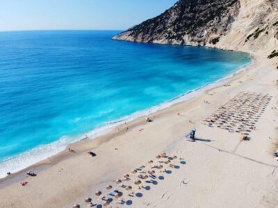 Kefalonia: Assos & Fiscardo with swimming at Myrtos Beach - Assos rewards a slower hour and a half