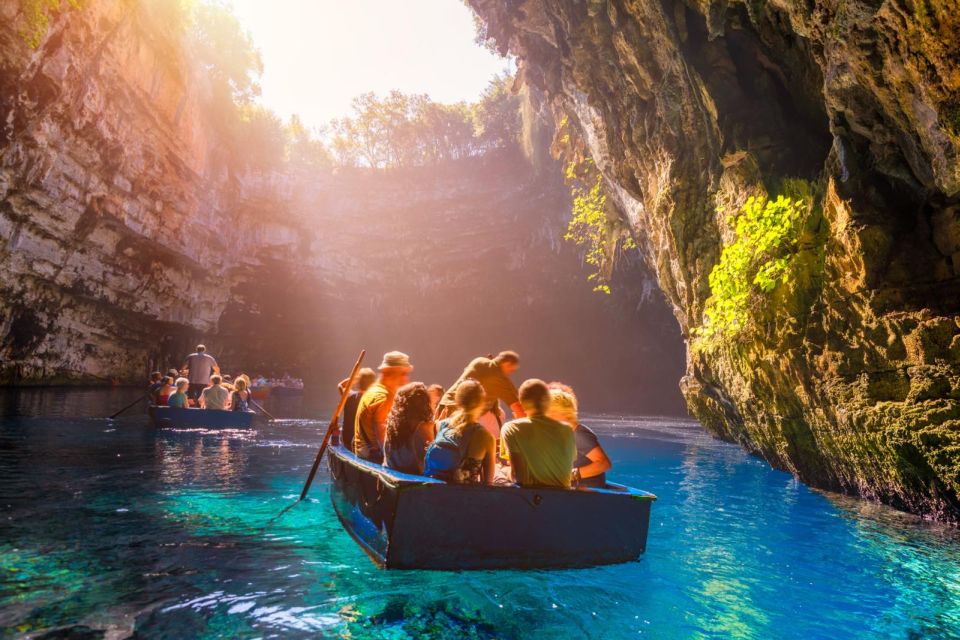 Kefalonia: Highlights 5hours tour with wine tasting - Who will enjoy this tour most