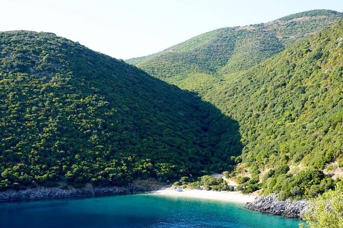 Kefalonia Highlights - Bus & Cruise, Assos & Lunch in Fiscardo - What the $118.96 price really covers