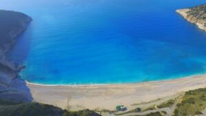 Kefalonia: Island Highlights Bus and Boat Tour with Lunch - Melissani Lake Rowboat: The Color Show Under the Cave Ceiling