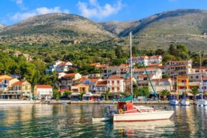 Kefalonia: Island Sightseeing Bus Tour with Hotel Transfer - Hotel Pickup, Air-Conditioned Comfort, and How the Timing Feels